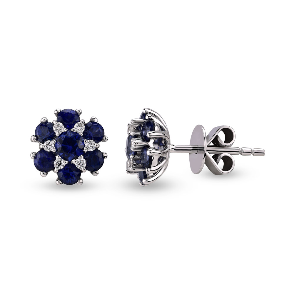 Earrings with 0.40 ct sapphires and 0.20 ct diamonds