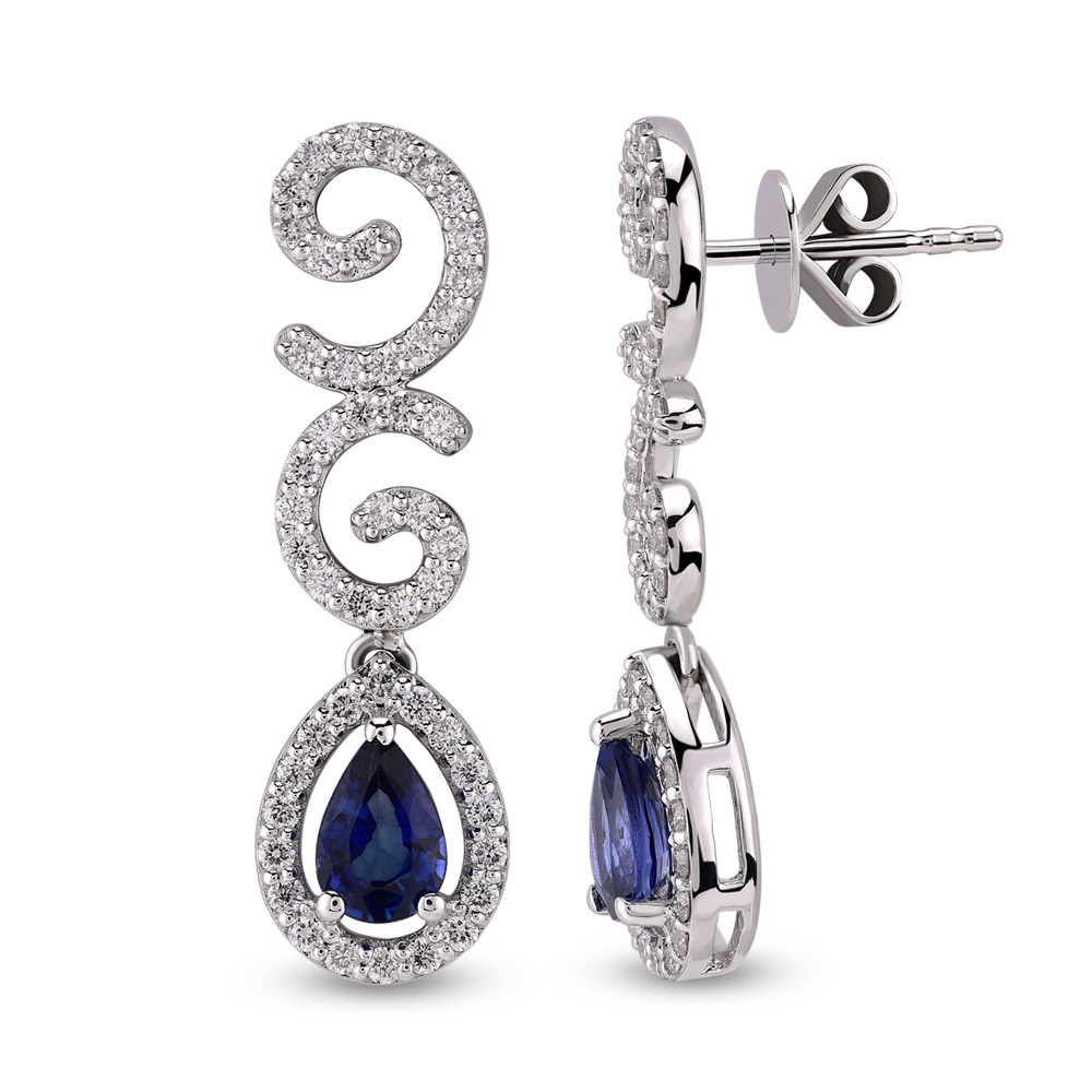 Earrings with 0.92 ct sapphires and 0.67 ct diamonds