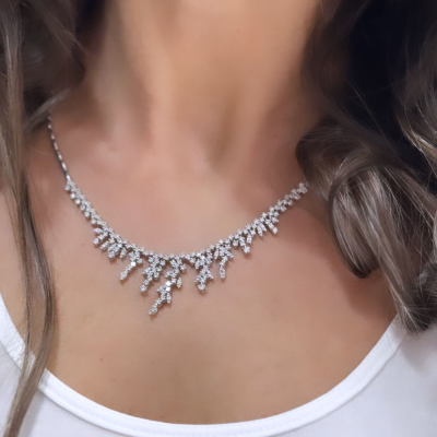 3.89 ct Diamond Necklace