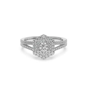 Ring with 0.16 ct center diamond and 0.47 ct side diamonds