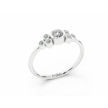 Ring with round center diamond of 0.16ct and round side diamonds of 0.08ct