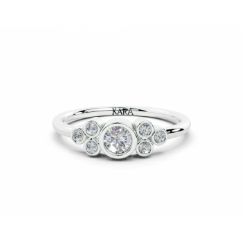 Ring with round center diamond of 0.16ct and round side diamonds of 0.08ct