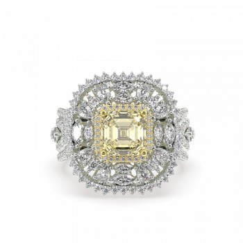 Ring with 1.52 ct Fancy Diamond and 1.52 ct Mix Diamonds
