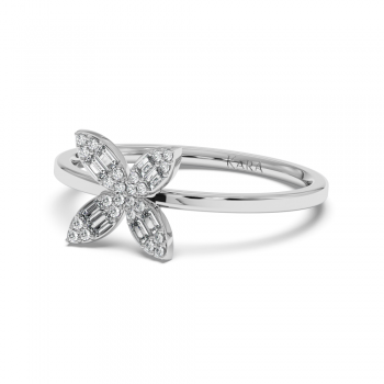 Ring with 0.09 ct Baget Diamonds and 0.04 ct round diamonds