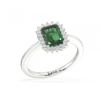 Ring with 0.20 ct Diamonds and 1.35 ct Emerald 