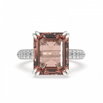 Ring with 0.94 ct Diamonds and 4.85 ct Smoky Quartz