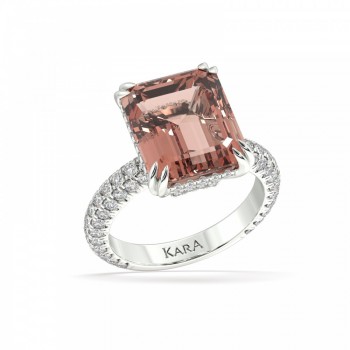 Ring with 0.94 ct Diamonds and 4.85 ct Smoky Quartz