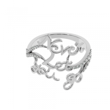 Diamond ring weighing approximately 0.22 ct