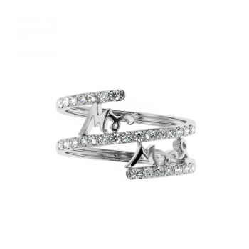 Diamond ring weighing approximately 0.41 ct