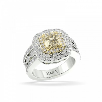 Ring with 0.92ct Fancy Diamonds and 0.65ct Diamonds