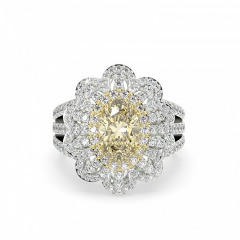 Ring with 1.53ct Fancy Diamonds and 1.19ct Round Diamonds