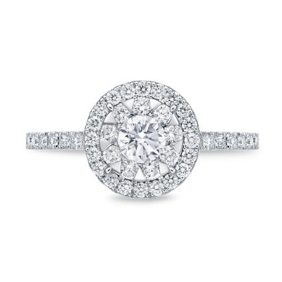 Ring with 0.30ct center diamond and 0.50ct side diamonds