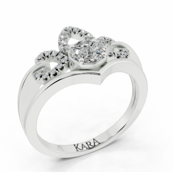 Ring with 0.10 ct Marquise Cut diamonds, 0.04 ct Princess Cut diamonds and 0.13 ct round diamonds