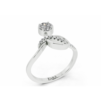 Ring with 0.10ct Marquise Cut diamonds, 0.05ct Princess Cut diamond and 0.05ct round diamonds