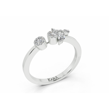 Ring with 0.11 ct Marquise Cut diamonds and 0.10 ct round diamonds