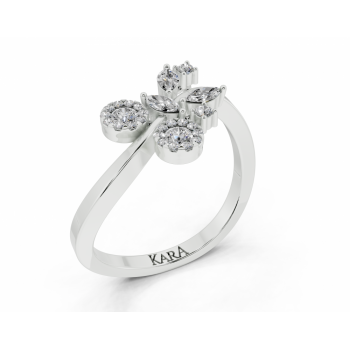 Ring with 0.11 ct Marquise Cut diamonds and 0.17 ct round diamonds