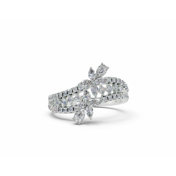 Ring with 0.18ct Marquise Cut diamonds, 0.10ct Pear Cut diamonds and 0.46ct round diamonds