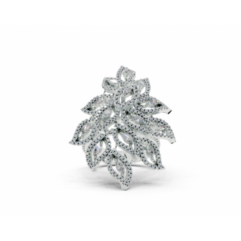 Ring with 0.31ct Marquise Cut diamonds and 0.55ct round diamonds