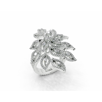 Ring with 0.33ct Marquise Cut diamonds and 0.63ct round diamonds
