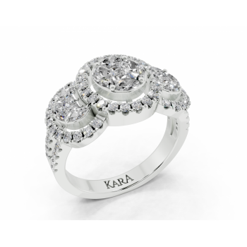 Ring with 0.49ct Marquise Cut diamonds, 0.13ct Princess Cut diamonds and 0.44ct round diamonds