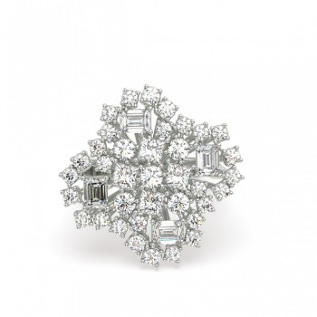 Ring with 2.26 ct Mix Diamonds and 2.16 ct round diamonds