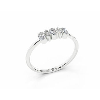 Oval Cut diamond ring with 0.16ct Oval Cut diamonds and 0.03ct round diamonds