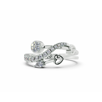 Ring with Pear Cut diamonds of 0.05 ct and round diamonds of 0.19 ct