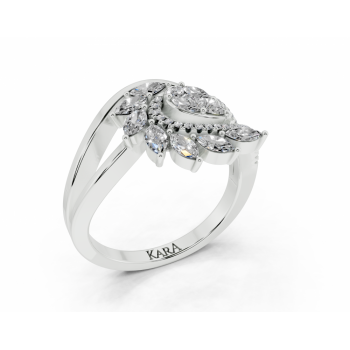 Ring with 0.06 ct Pear cut diamonds, 0.32 ct Marquise Cut, 0.02 ct Princess Cut diamonds and 0.10 ct round diamonds