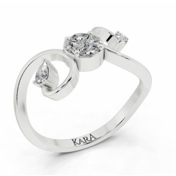 Pear cut 0.10 ct diamond ring, Marquise cut 0.10 ct, Princess cut 0.04 ct diamonds 
