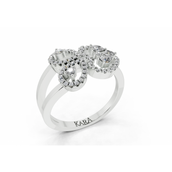 Ring with 0.10ct Pear Cut diamonds, a 0.06ct Princess Cut diamond and 0.21ct round diamonds