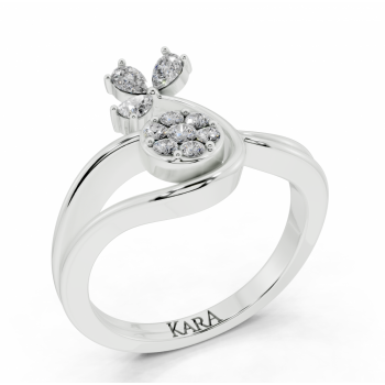 Ring with Pear Cut diamonds of 0.16 ct and round diamonds of 0.10 ct