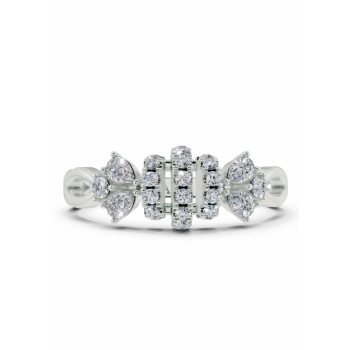 Ring with 0.16ct Pear Cut diamonds and 0.17ct round diamonds