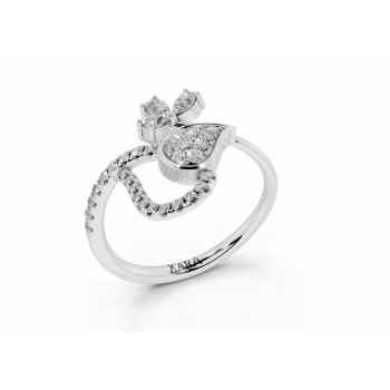 Ring with 0.16ct Pear Cut diamonds and 0.21ct round diamonds