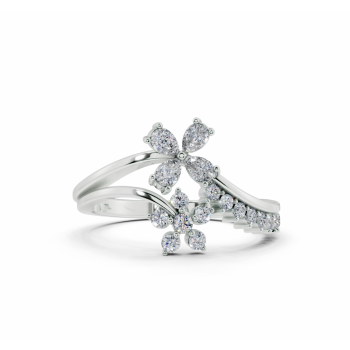 Ring with Pear Cut diamonds of 0.21 ct and round diamonds of 0.17 ct