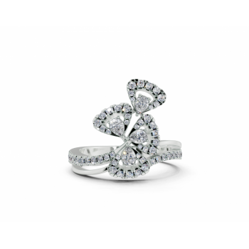 Ring with Pear Cut diamonds of 0.23ct and round diamonds of 0.34ct