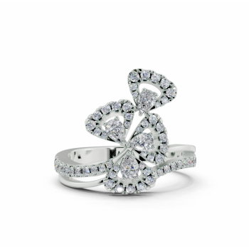 Ring with Pear Cut diamonds of 0.23ct and round diamonds of 0.34ct