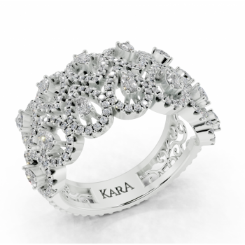 Ring with 0.24ct Pear Cut diamonds and 0.45ct round diamonds
