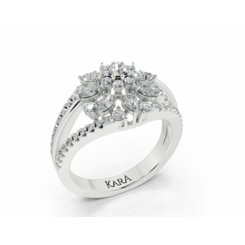 Ring with 0.41ct Pear Cut diamonds and 0.54ct round diamonds