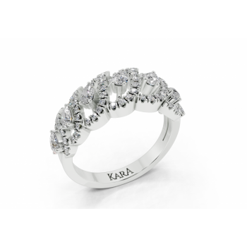Ring with 0.37 ct Pear diamonds and 0.32 ct Round diamonds