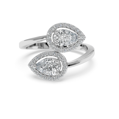 Ring with 0.20 ct round diamonds and 1.04 ct Pear diamonds