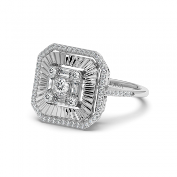 Ring with 0.47 ct Round Diamonds and 0.13 ct Baget Diamonds