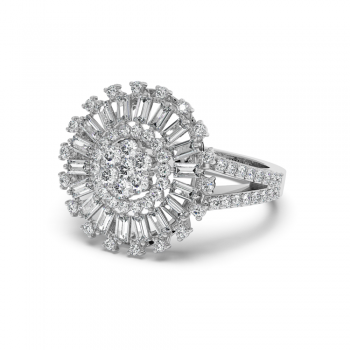 Ring with 0.66 ct Round Diamonds and 0.45 ct Baget Diamonds