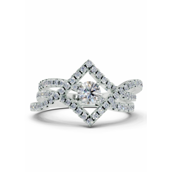 Ring with a 0.24ct center diamond and 0.52ct side diamonds