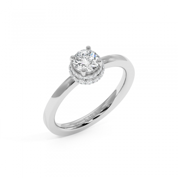 Engagement Ring with 0.50ct Center Diamond and 0.20ct Side Diamonds