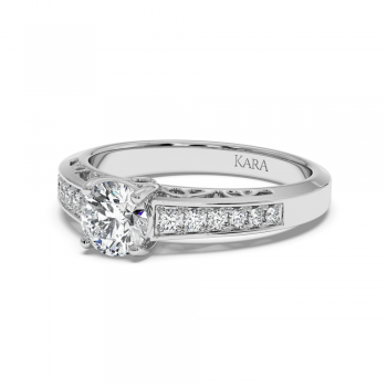 Engagement ring with central diamond of 0.80 ct and side diamonds of 0.20 ct
