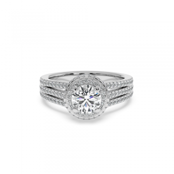 Engagement ring with 1.00 ct center diamond and 0.56 ct side diamonds