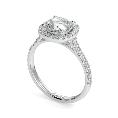 Engagement ring with 1.50 ct center diamond and 0.26 ct side diamonds