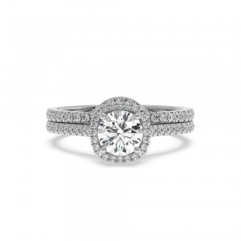 Engagement Ring with 1ct Center Diamond and 0.62ct Side Diamonds