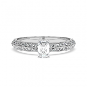 Engagement ring with 0.31 ct Emerald diamond and 0.19 ct side diamonds