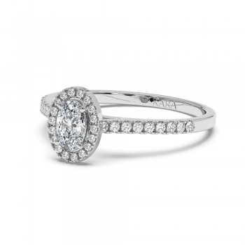 Engagement ring with 0.30 ct Oval diamond and 0.17 ct side diamonds